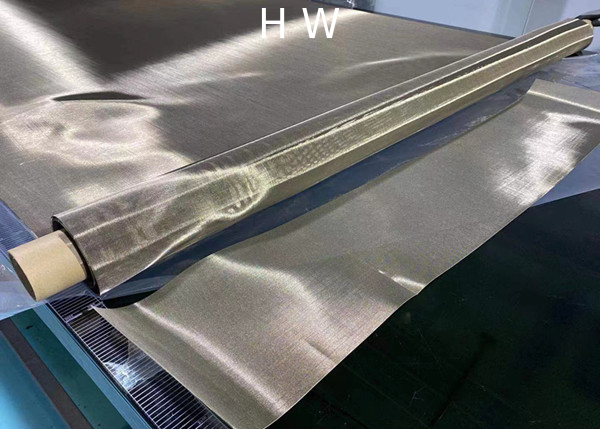 Bronze Metalspurc Fabric Different Transmittance Light